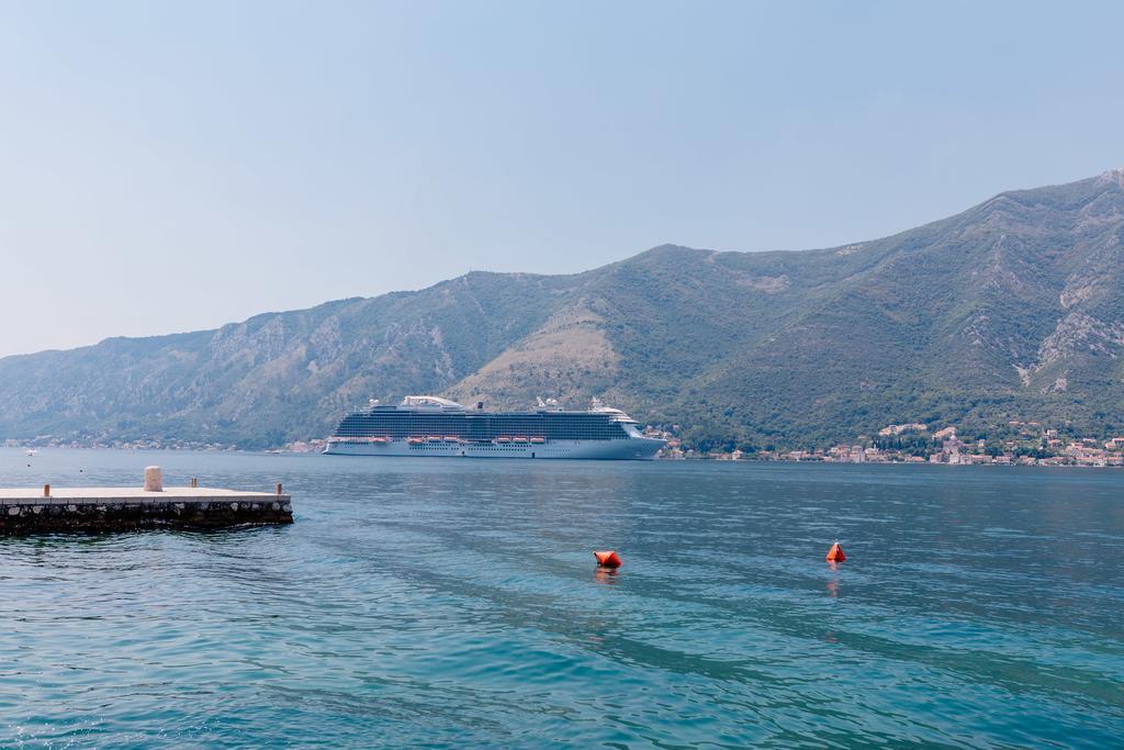 Celine'S Place By The Sea Kotor Dış mekan fotoğraf